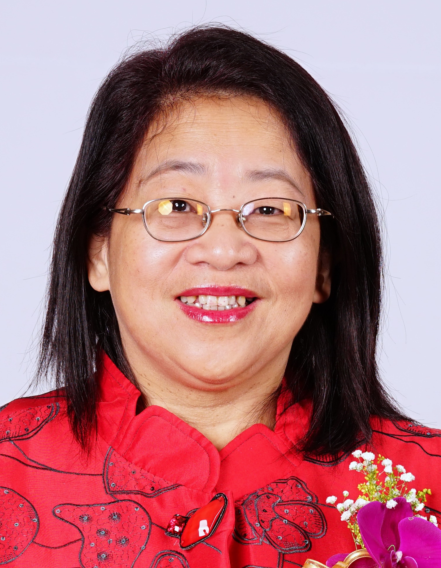 彭余美玲