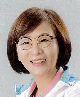 李翁月娥