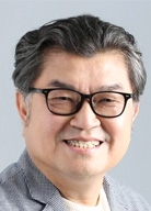 李中