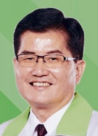 楊典忠